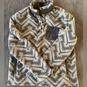 Brand new Faherty fleece snapover